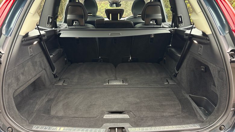 Volvo XC90 2.0 B5D [235] Plus Dark 5dr AWD Geartronic Diesel Estate